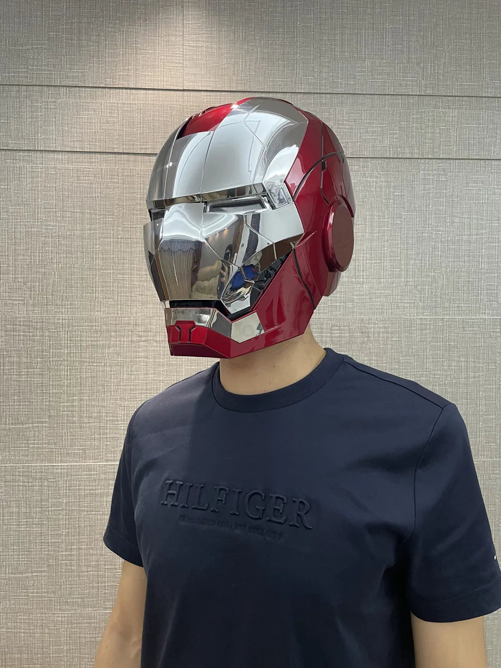 Iron Man Helmet Mk5 Electric Voice Activated Control Wearable Mask 1:1 Automatic Opening Closing Model Figure Adult Toy Gift
