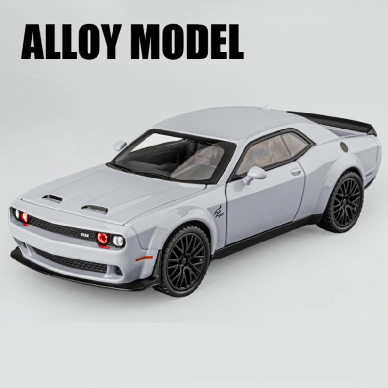 1:32 Dodge Challenger SRT Alloy Musle Car Model Diecasts Metal Sports Car Model Simulation Sound Light Collection Kids Toys Gift