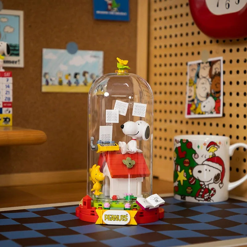 Pantasy Snoopy Series Retro Robotic Anime Peripheral Educational Building Blocks Ornaments Toys Children's Gifts