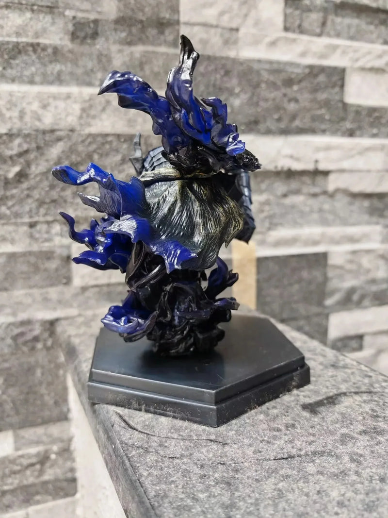 23cm Berserk Guts In Armor Japanese Classics Anime Figure Model Gk Statue Collection Desktop Decoration Ornament Toys Boys Gifts